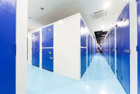 Safestore Self <strong>Storage</strong> in London We have over 130 self <strong>storage</strong> facilities in the UK, including 49 in central London and the surrounding areas. . Safe space storage